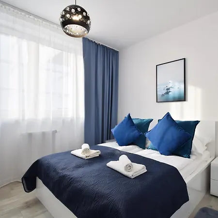 Rentplanet - Apartament Bialy Dom-3