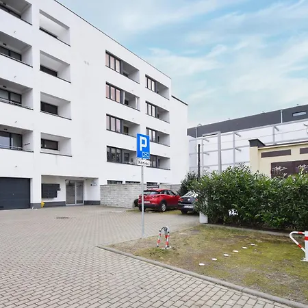 Rentplanet - Apartament Bialy Dom-2